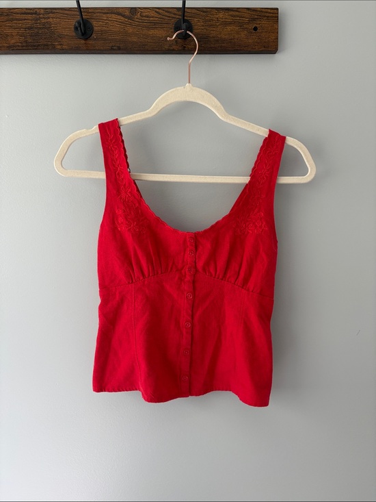 Hollister Tops - Hollister Red Button-Front Lace Trim Tank Top